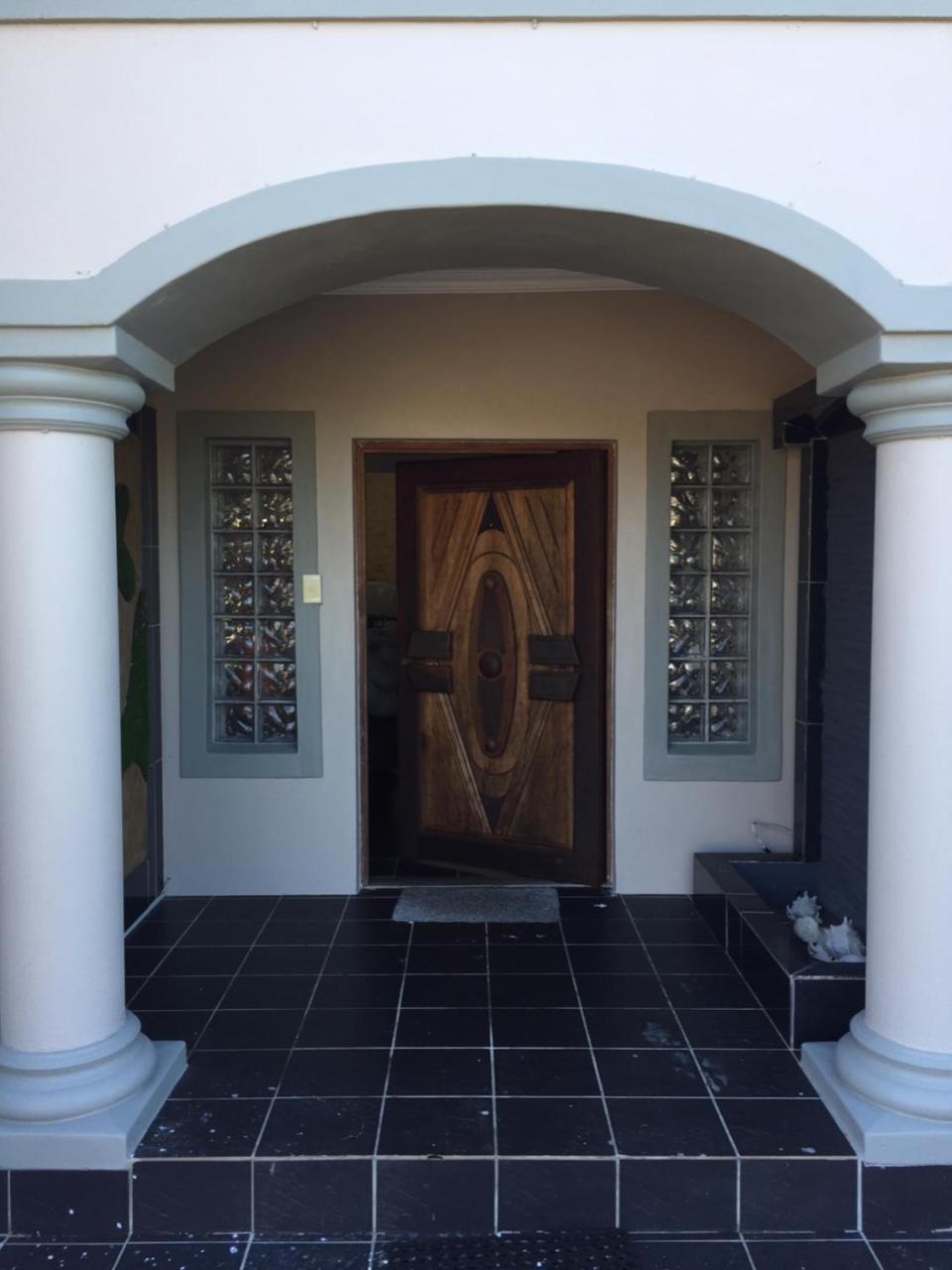Pearl Oyster Guesthouse St. Francis Bay Exterior foto